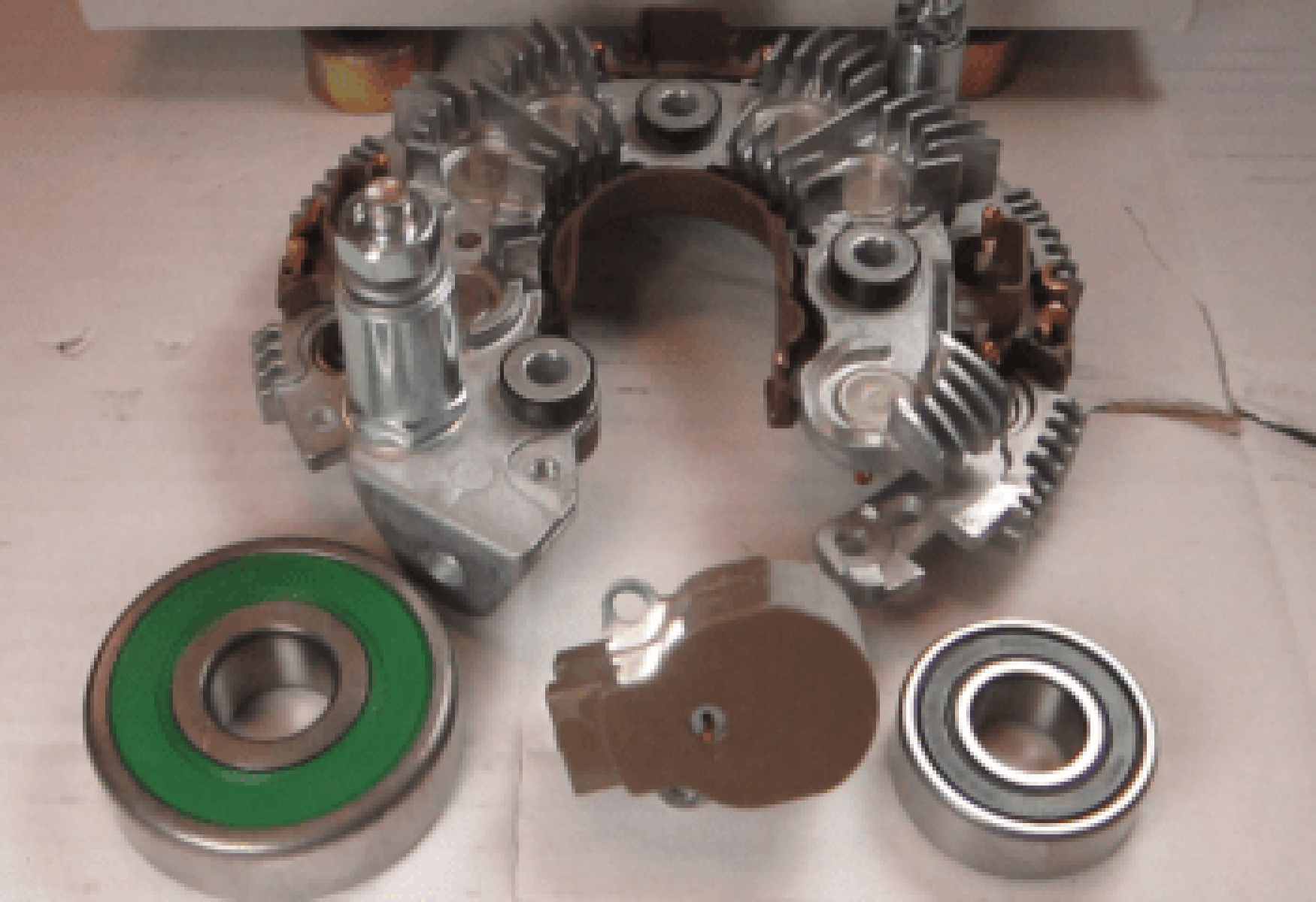 Offshore Repair Kit, AT Series, 200a, 12v, (incl bearings, brushes, rectifier)