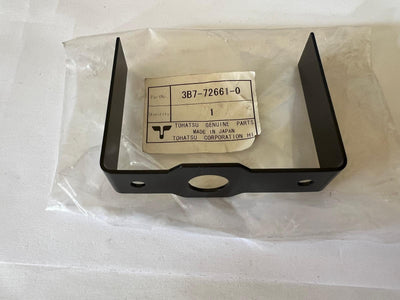 3B7-72661-0 Fitting Plate