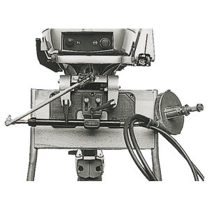 Device for mounting single cable steering gears