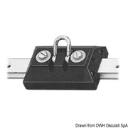 Traveller with tilt shackle