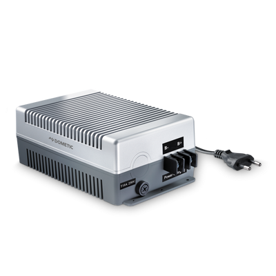 Dometic  IU812 8amp IUOU Auto Charger