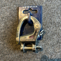 SNAP SHACKLE ADAPTOR 90MM SS 29929040 by LEWMAR