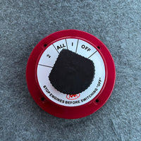 AAA  Compact Battery Isolator Switch 3 POSITION  12V  SURFACE MOUNTED
