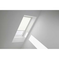 Velux Window Roller Blind CK02 1028S in White (550mm x 778mm)