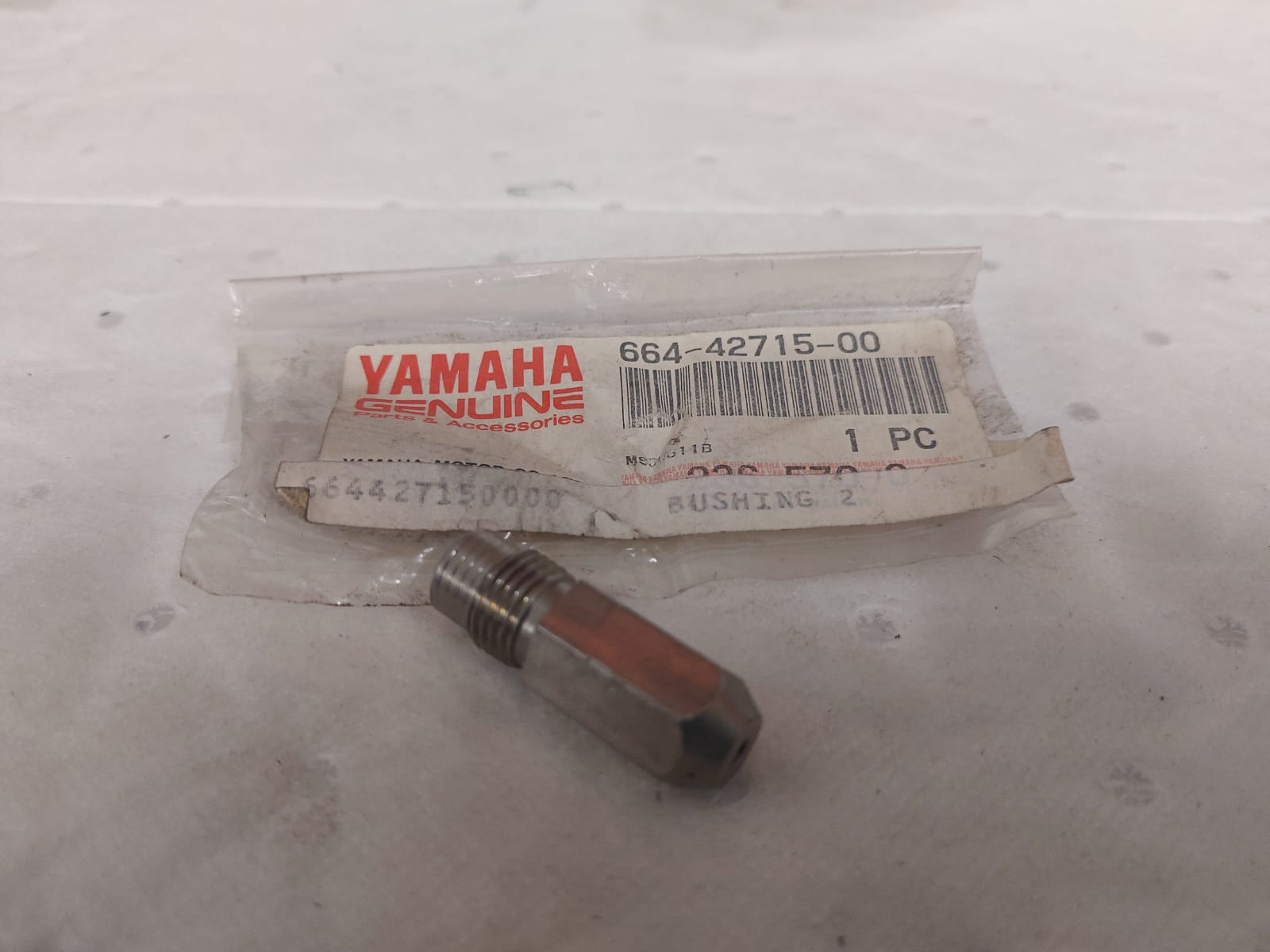 BUSHING 664-42715-00  YAMAHA