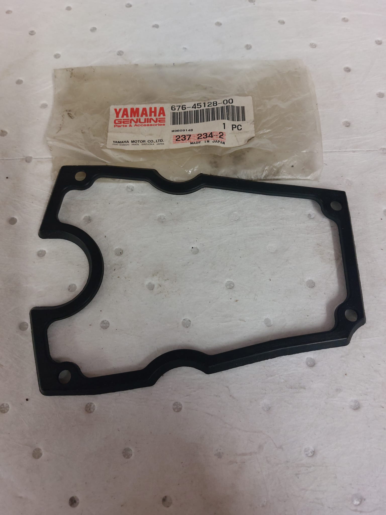 SEAL  676-45128-00  YAMAHA