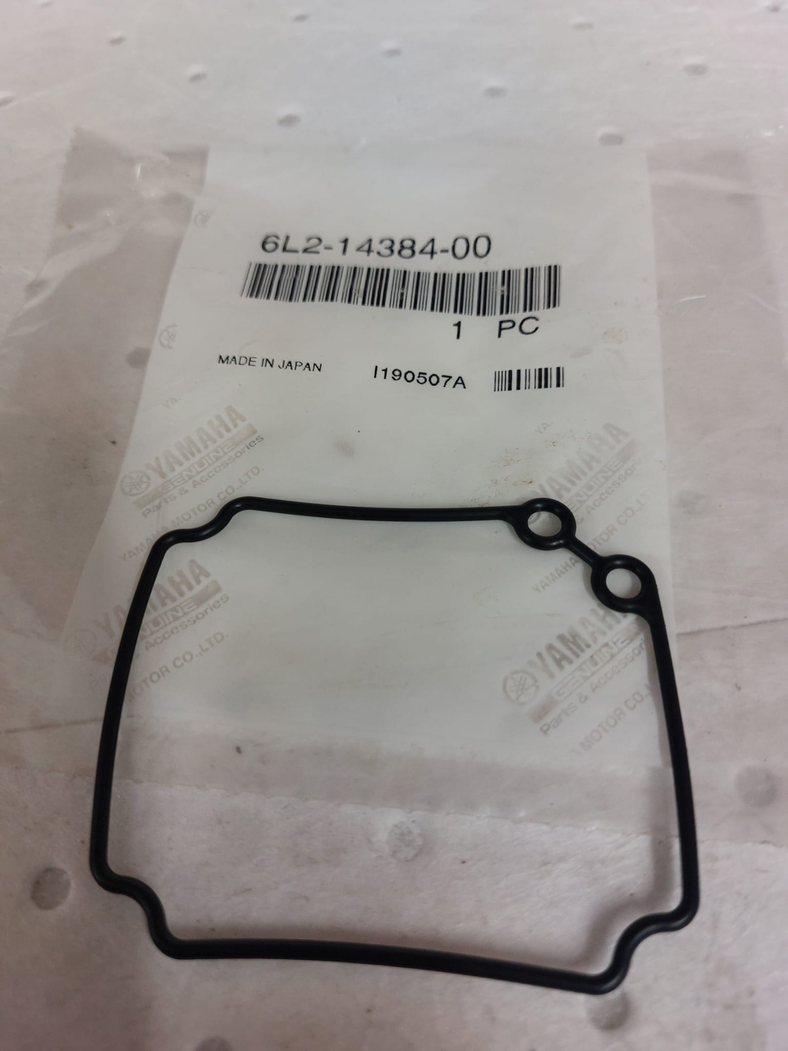 FLOAT CHAMBER GASKET 6L2-14384-00  YAMAHA