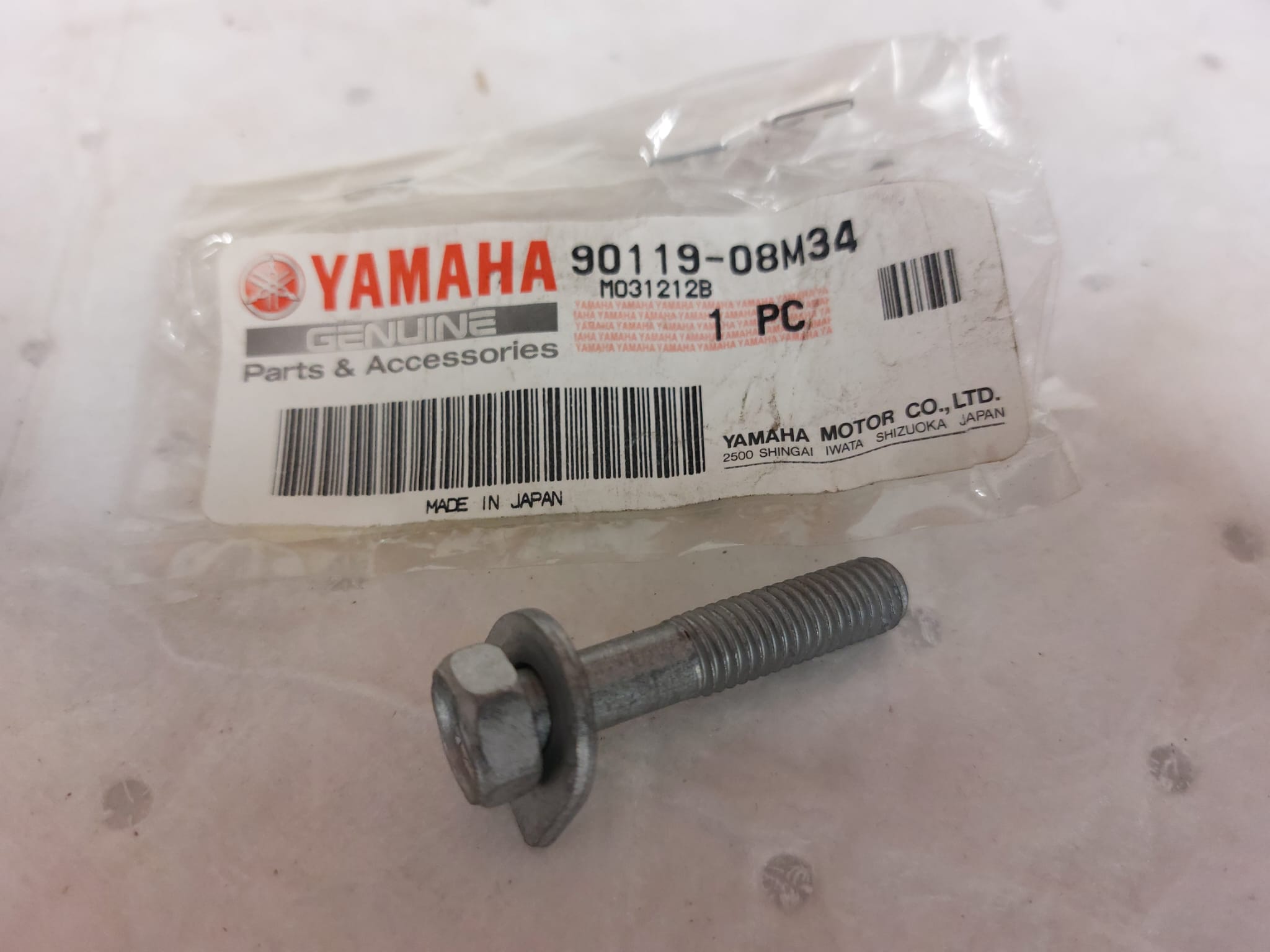 BOLT 901-1908M-34  YAMAHA