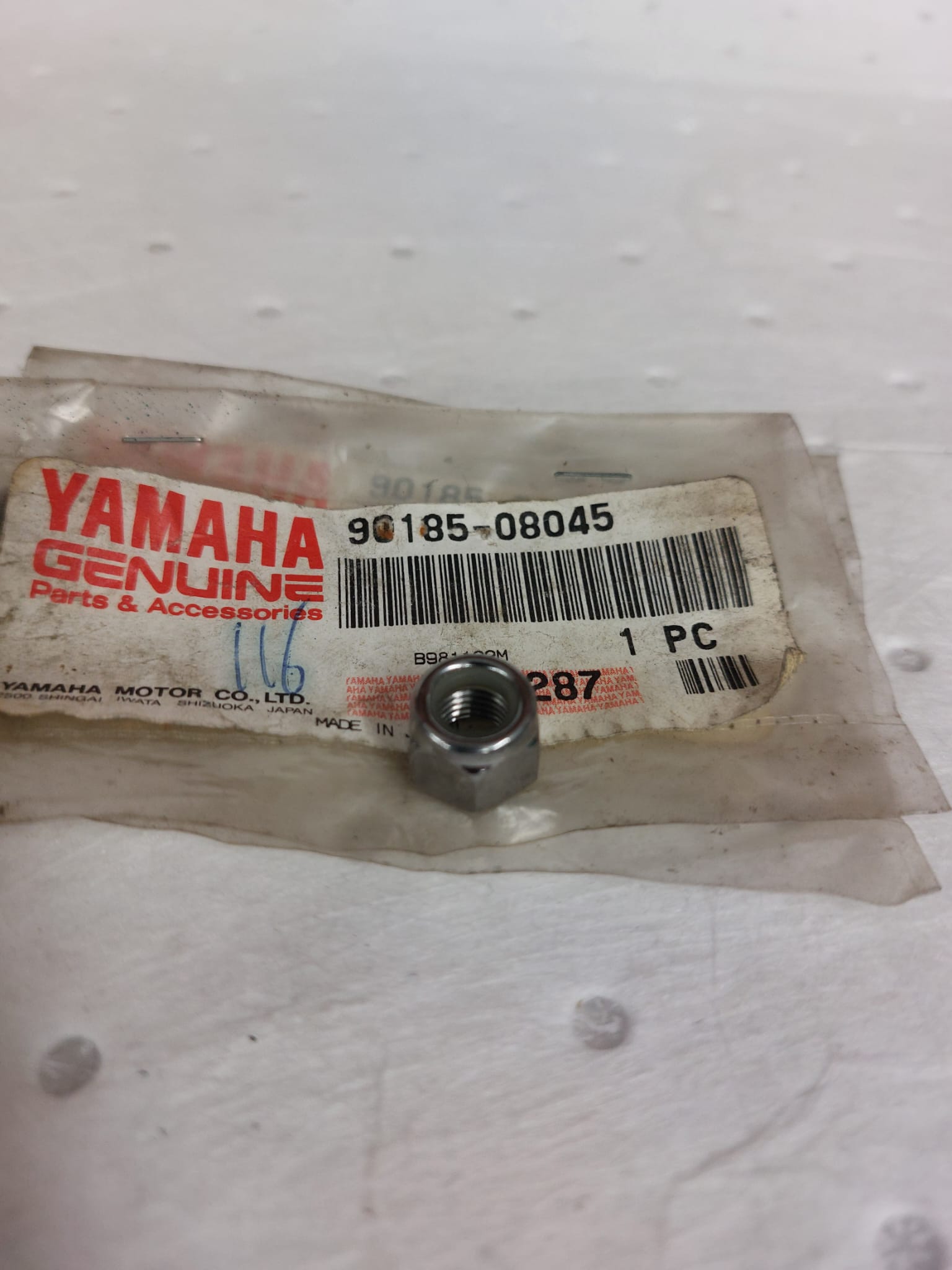 NUT 90185-08045  YAMAHA