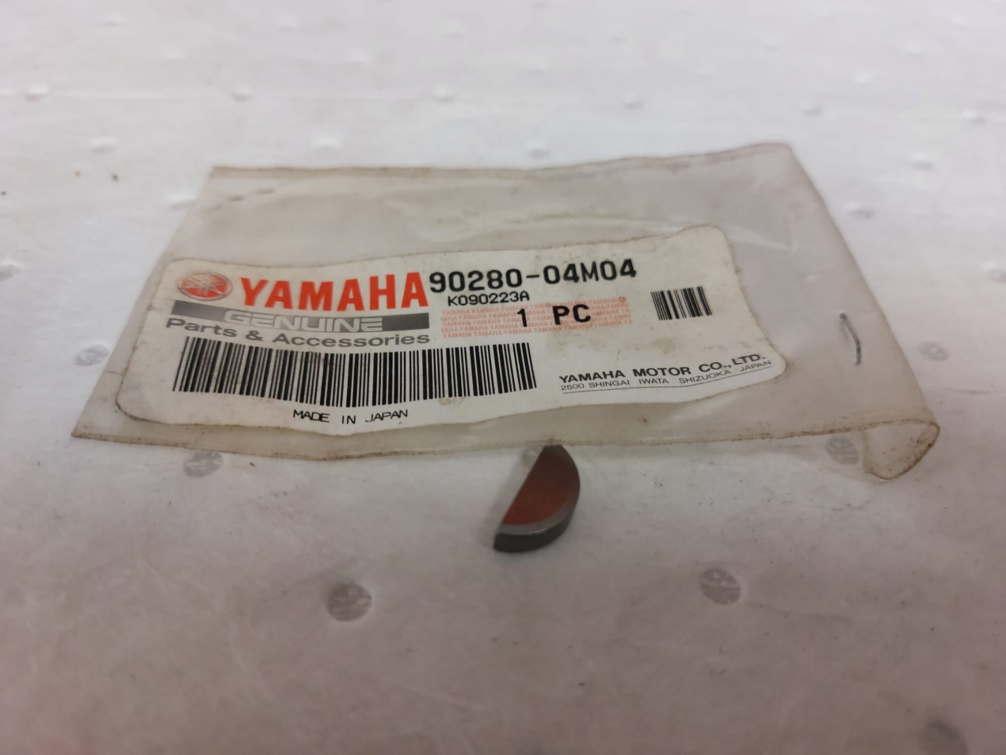 WOODRUFF KEY 90280-04M04  YAMAHA