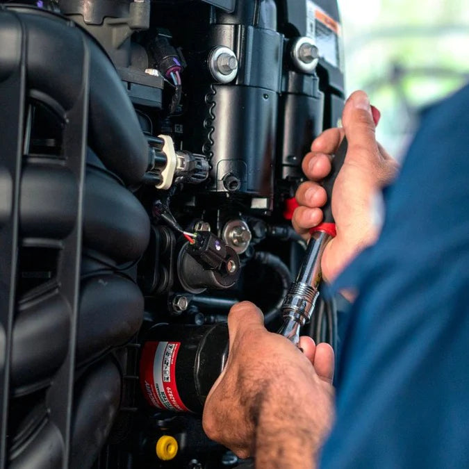 Outboard Engine Service Service 4 Stroke Outboard Full Service from 2HP up to 150HP - Book your ...