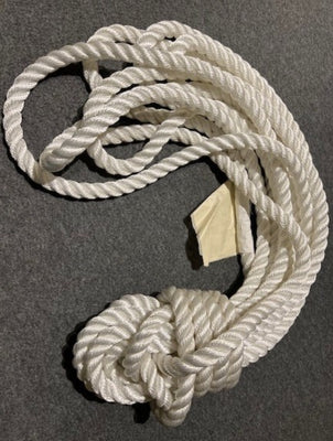 Rope 3 strand Polyester 14mm White  x 11m - end of roll offcut