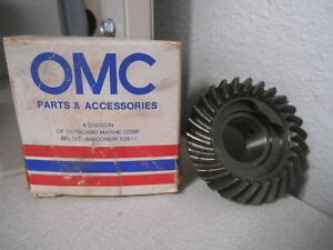 Evinrude Johnson OMC Engine Part Gear * 0322080 322080