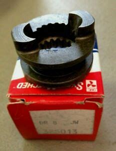 Evinrude Johnson OMC Engine Part Clutch Dog  0325013 325013 - ChasNewensMarine